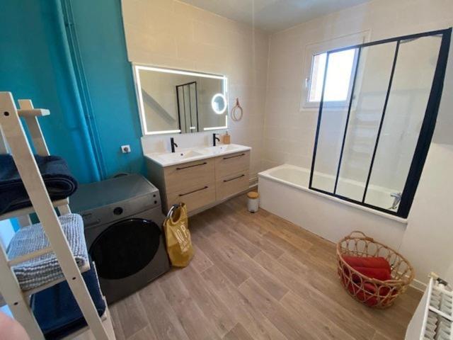 Grand Palais - 5 Bedroom House - 8 Beds Lille
