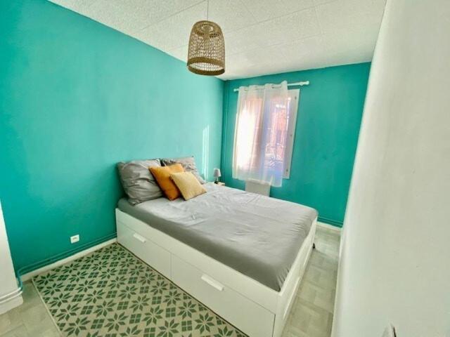 Grand Palais - 5 Bedroom House - 8 Beds Vakantiehuis